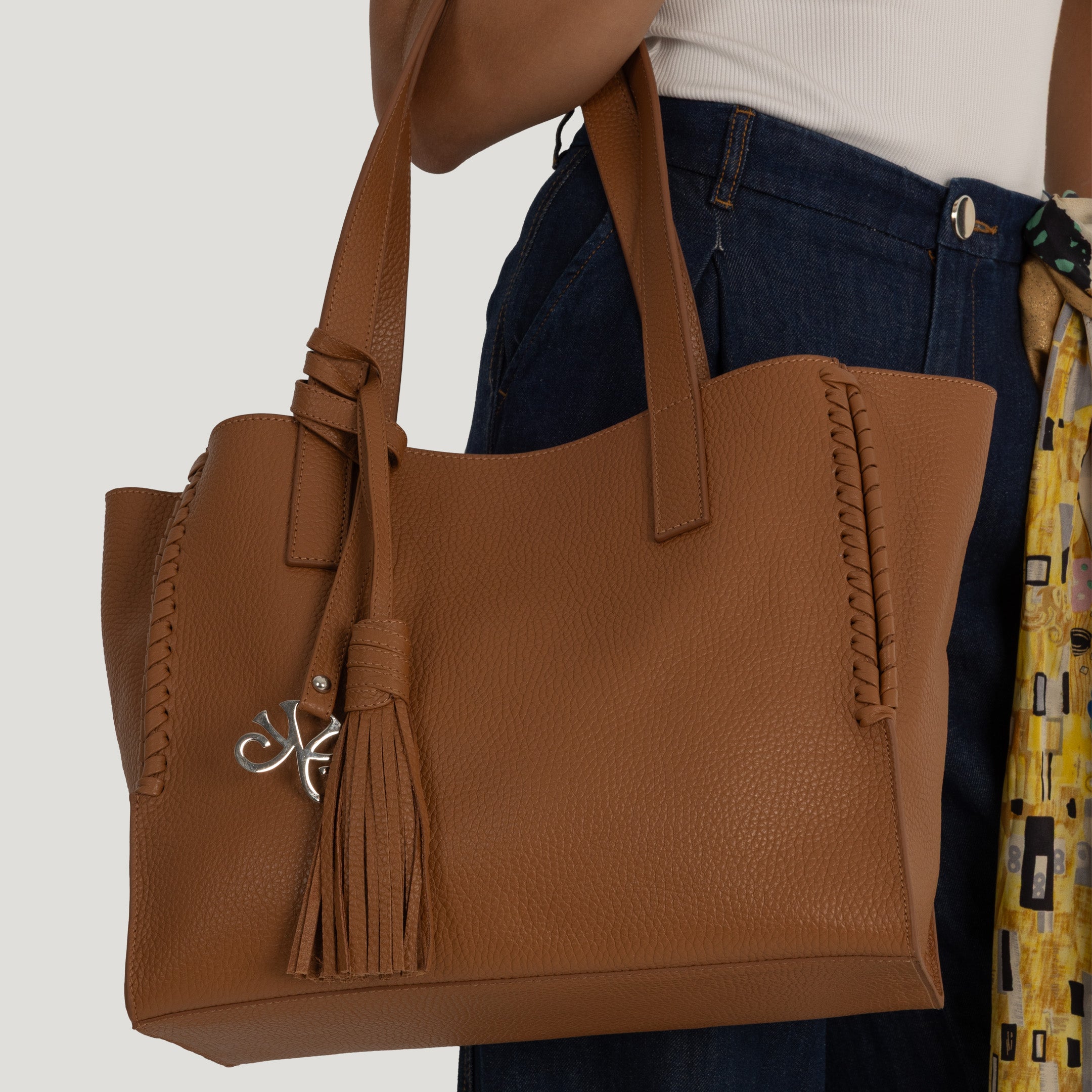 Dafayer Leather Handbag