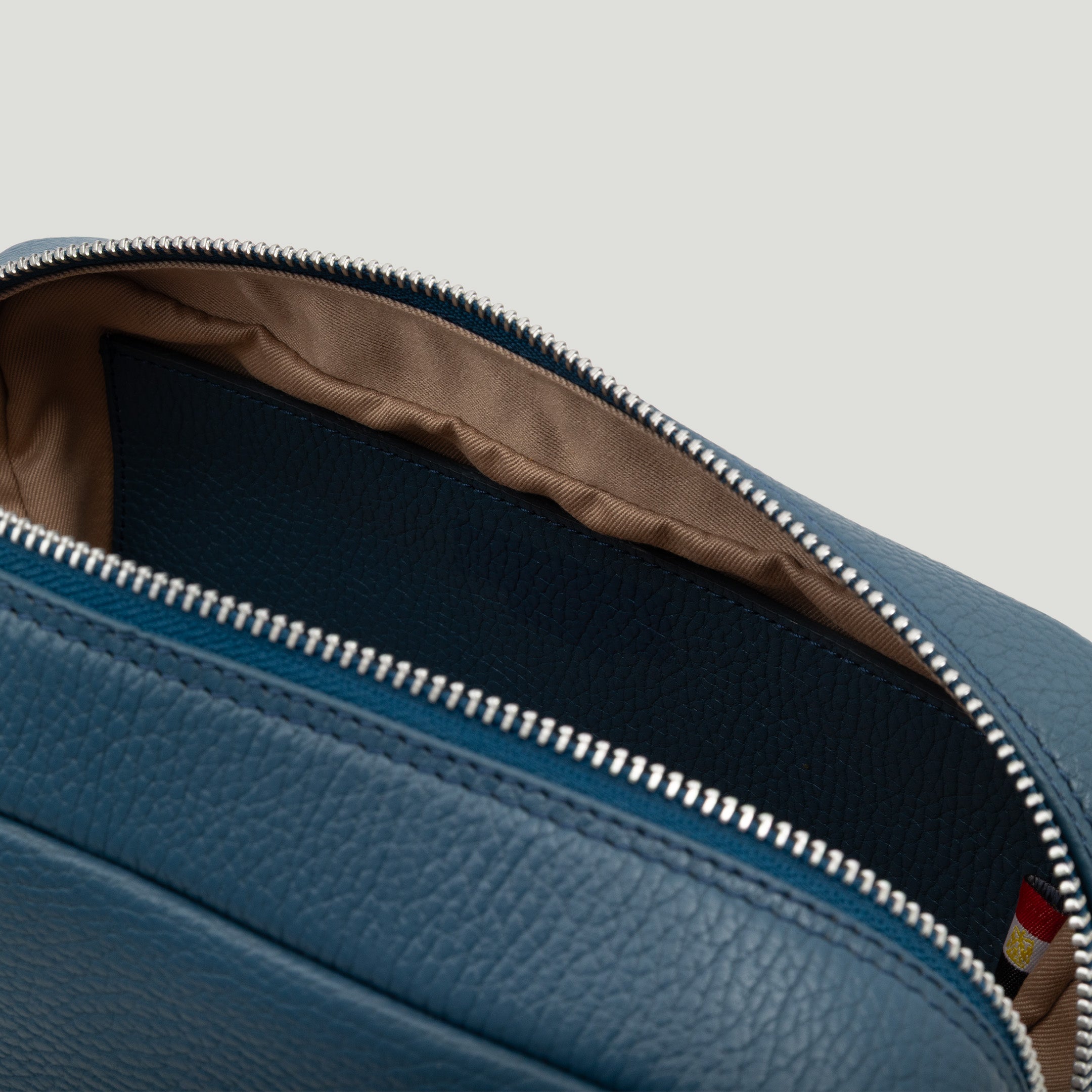 Ya Helewa Leather Bag