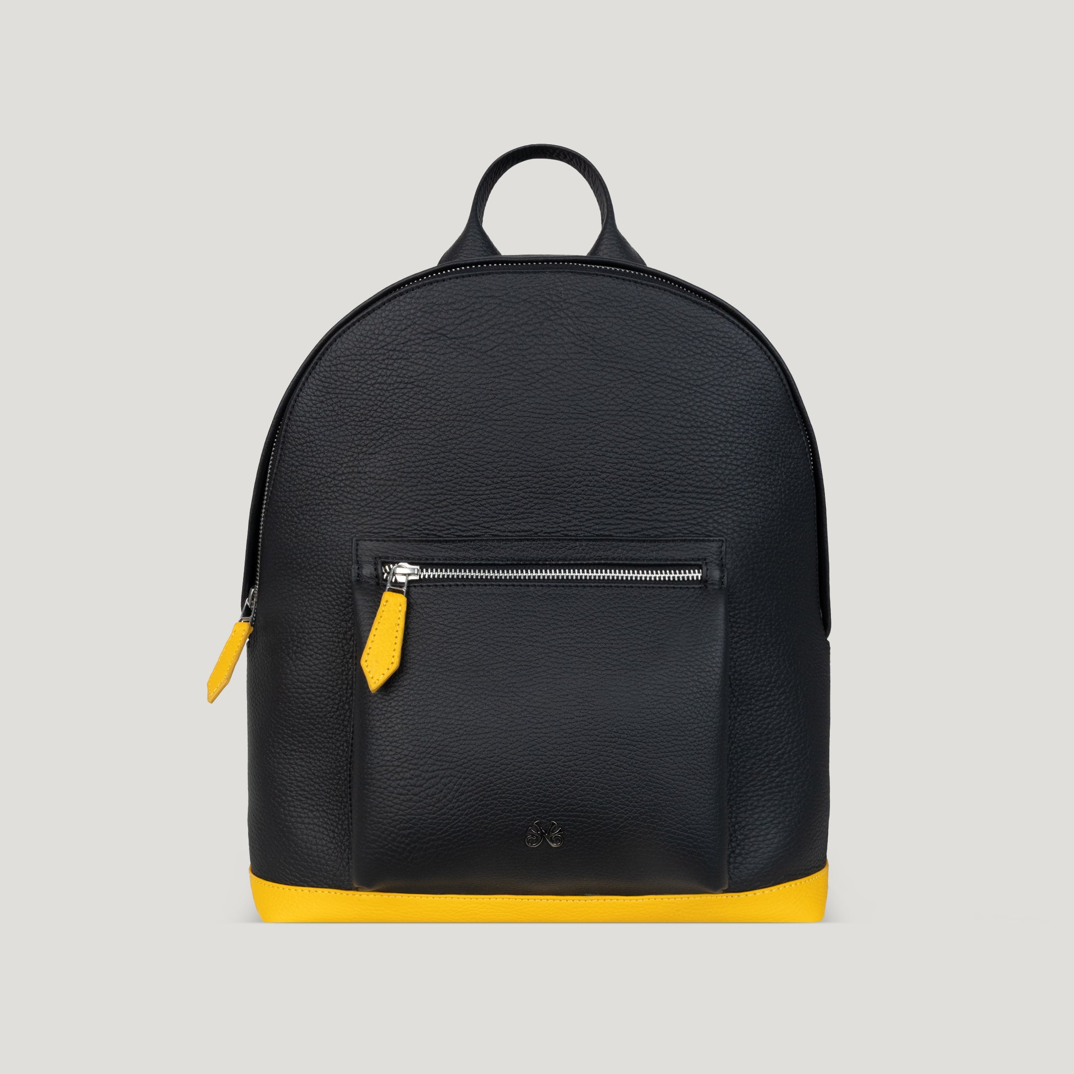 The World ala Dahry Backpack