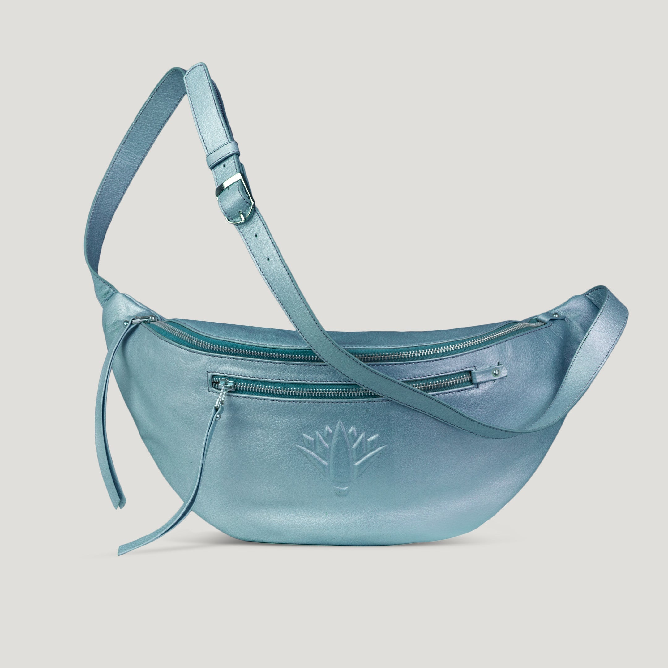 cyan colour woman bag madina nuniz