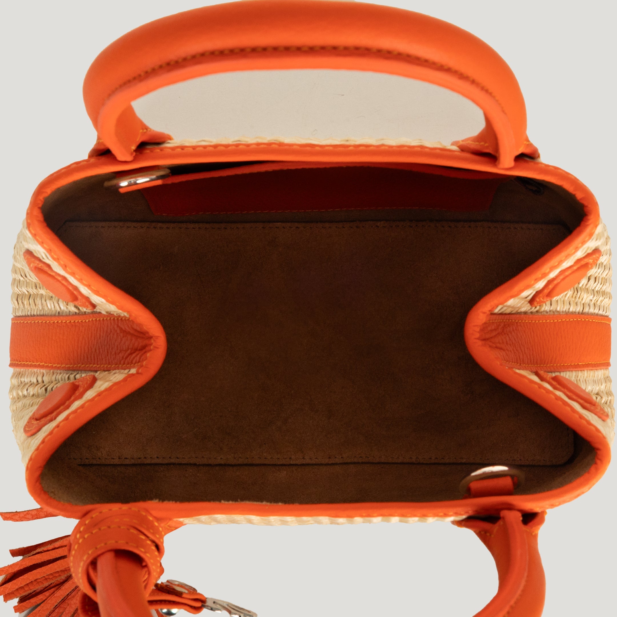 Downtown Half Day in Raffia